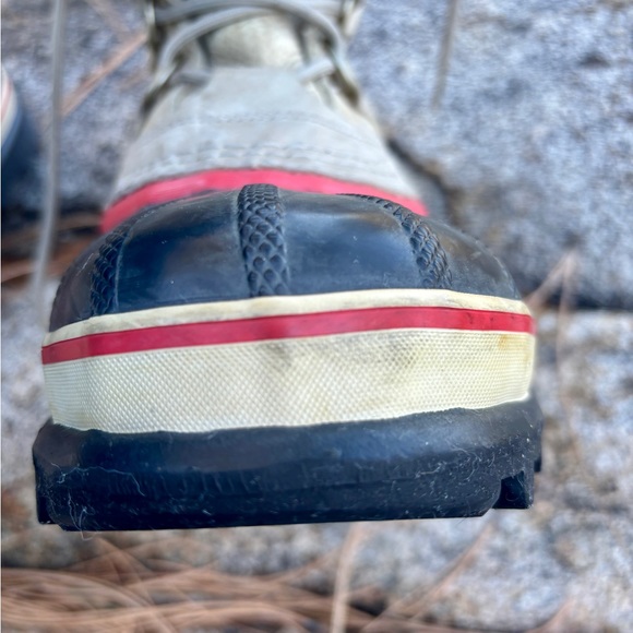 Sorel Caribou waterproof fleece trimmed  boots women size 7.5 (fits like size 8) - Picture 10 of 10